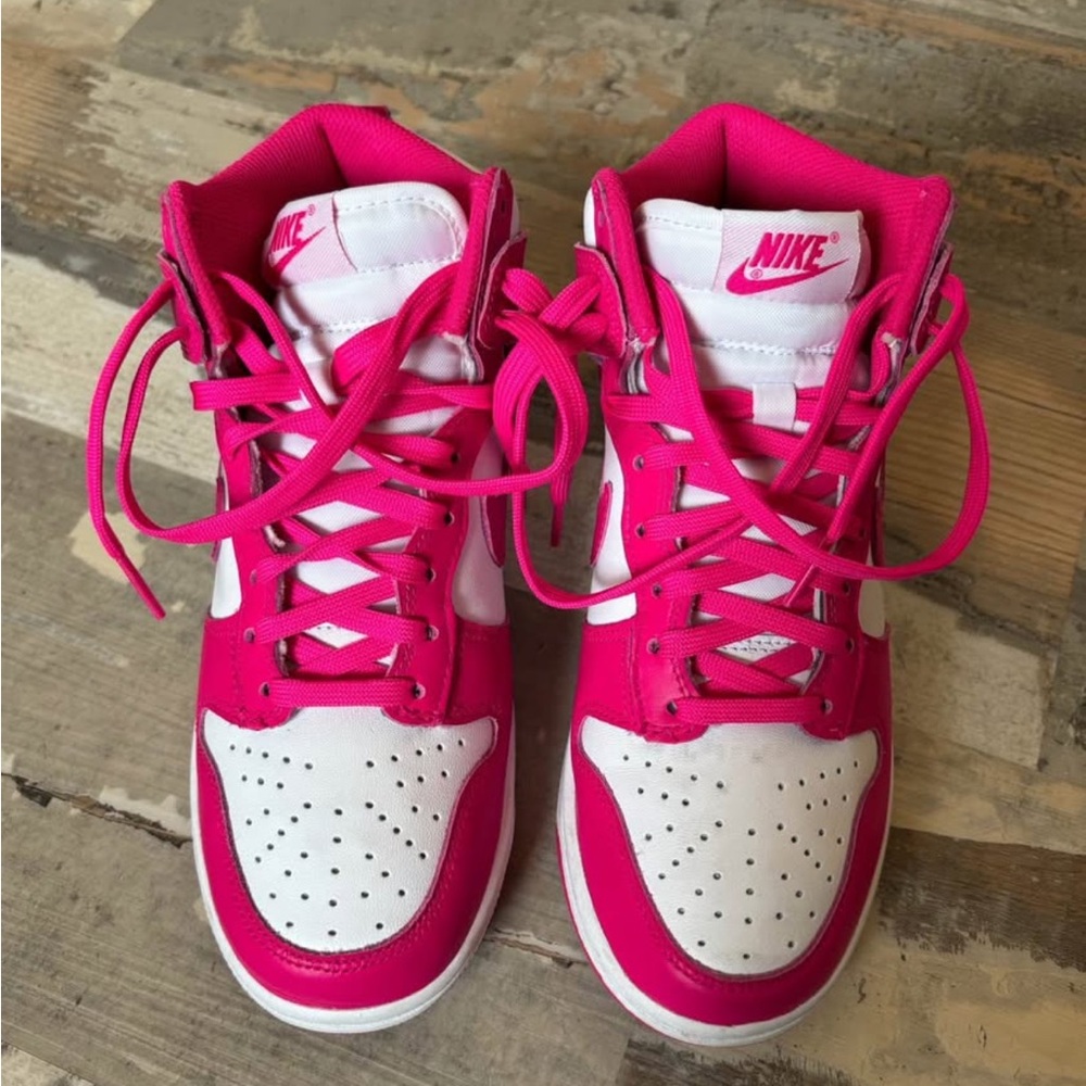 Women's Dunk High - Pink Prime Size